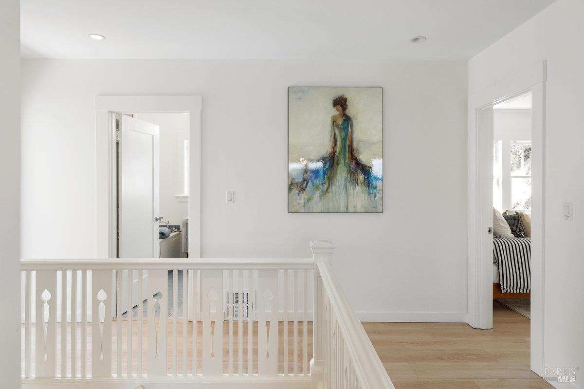 Detail Gallery Image 15 of 31 For 338 Paloma Ave, San Rafael,  CA 94901 - 4 Beds | 2/1 Baths