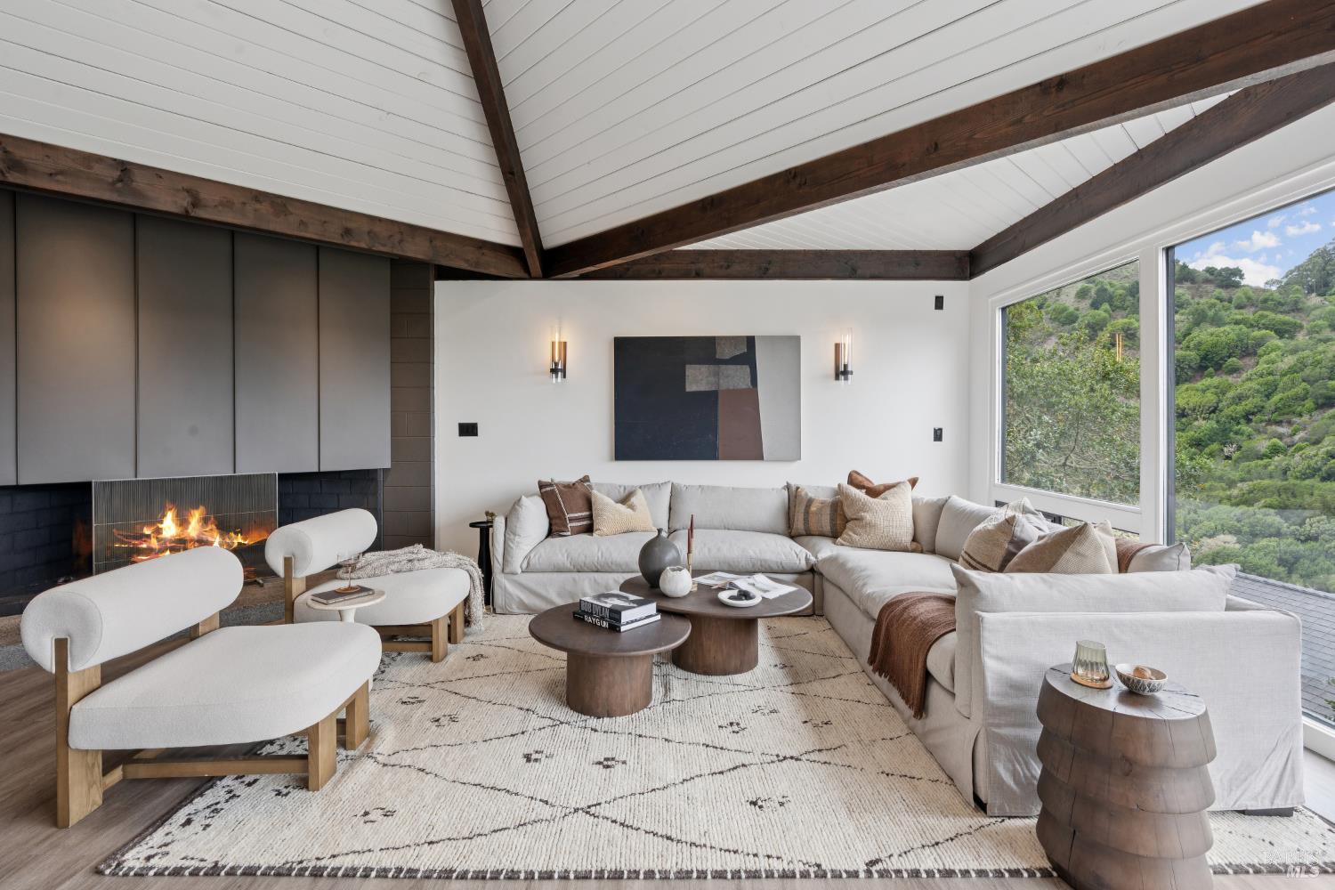 Detail Gallery Image 3 of 53 For 815 Autumn Ln, Mill Valley,  CA 94941 - 4 Beds | 2 Baths