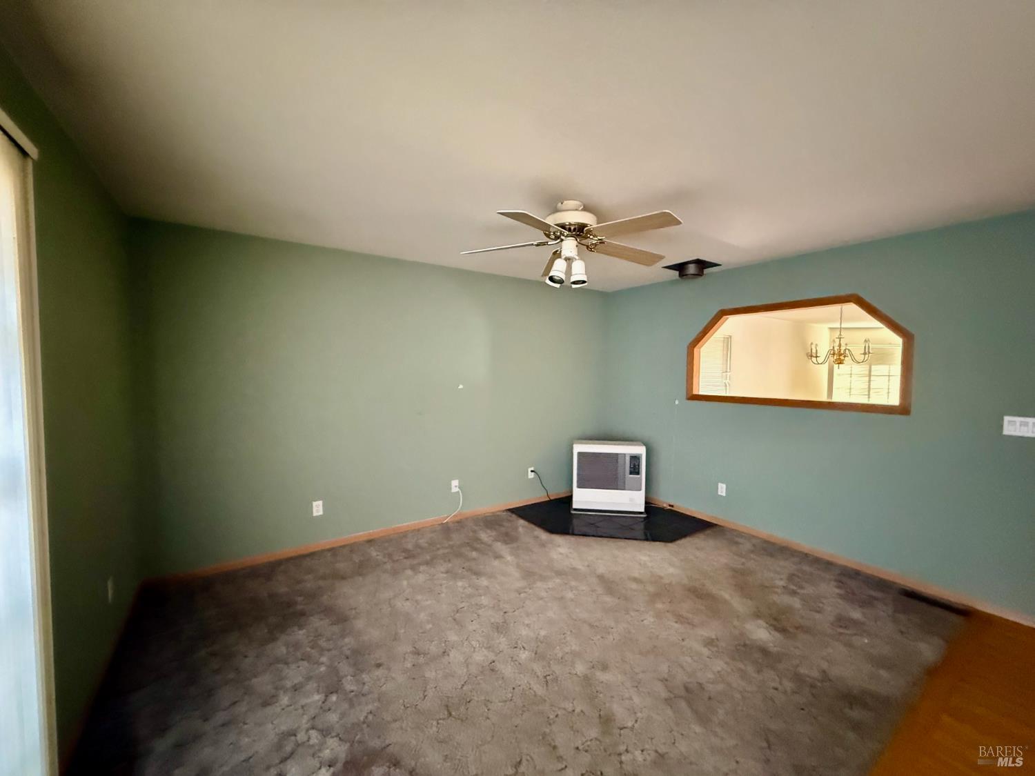 Detail Gallery Image 14 of 35 For 19390 Mountain Mdws, Hidden Valley Lake,  CA 95467 - 3 Beds | 2 Baths