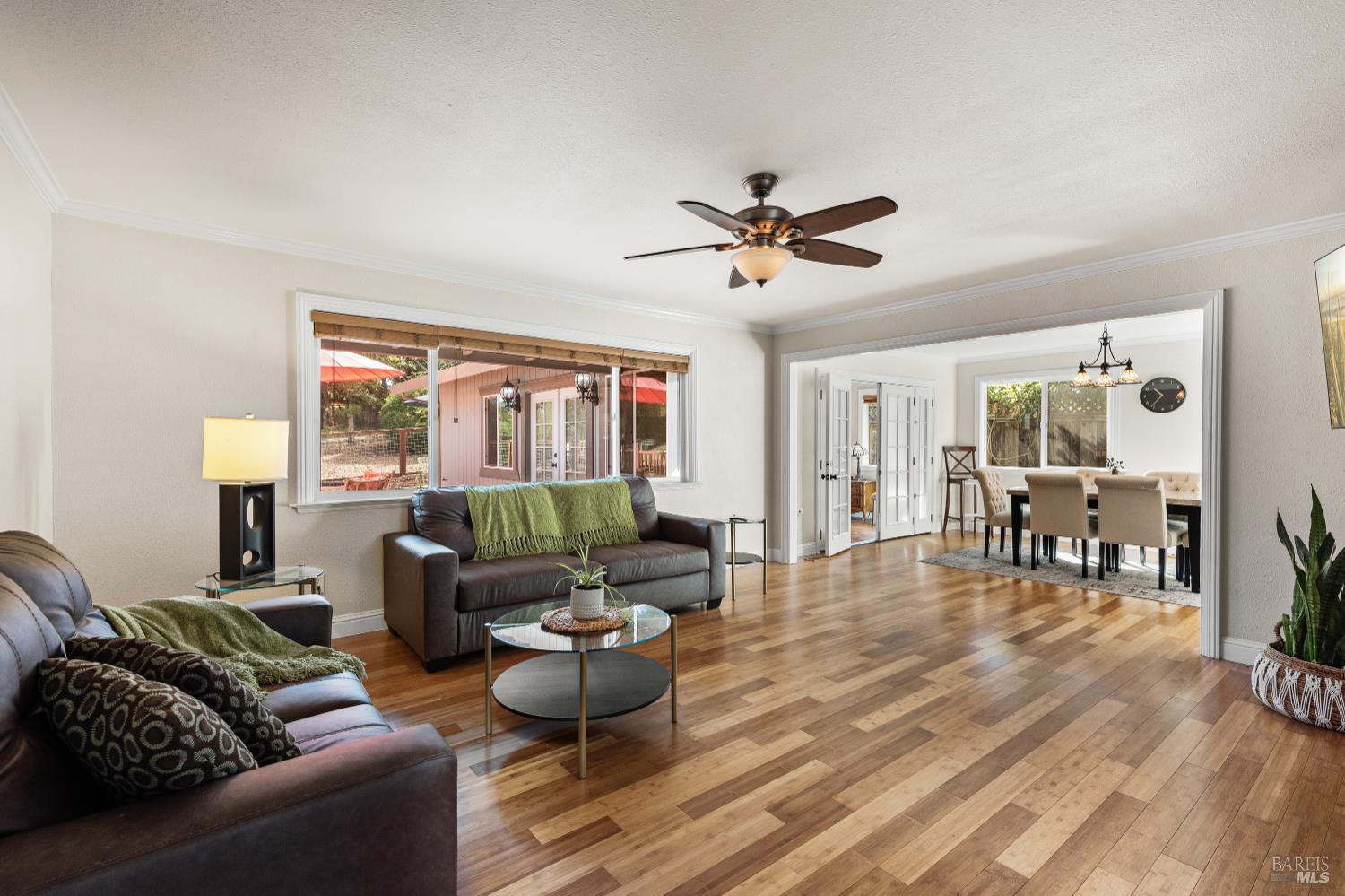 Detail Gallery Image 9 of 34 For 1888 Judson Ln, Santa Rosa,  CA 95401 - 4 Beds | 3 Baths