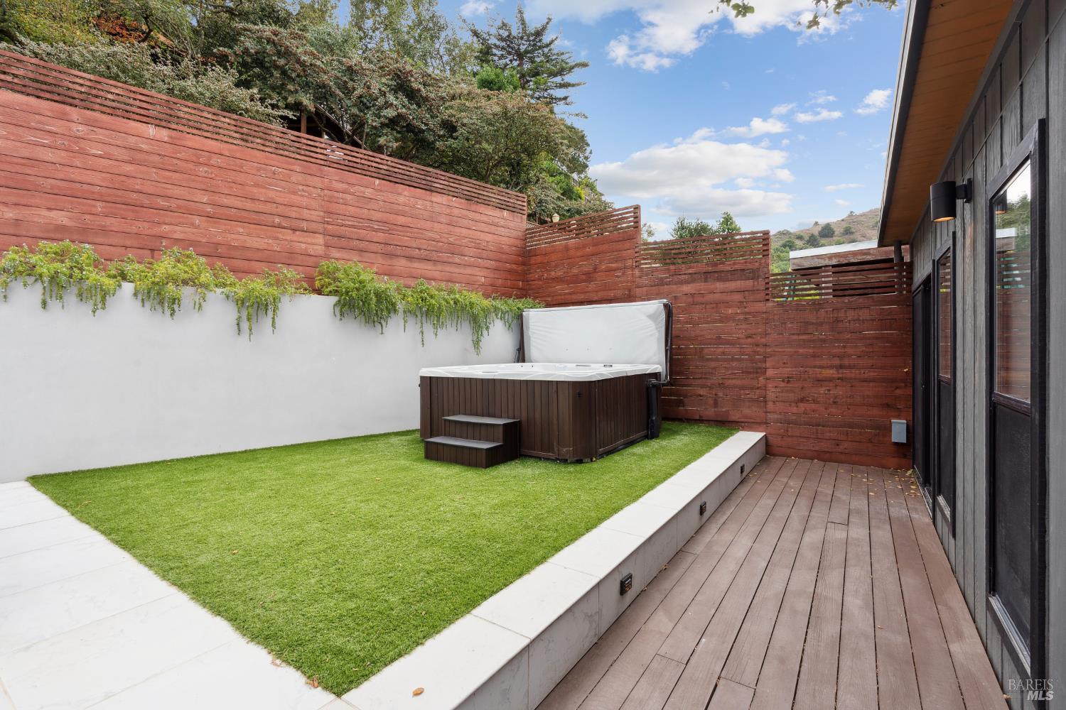 Detail Gallery Image 43 of 53 For 815 Autumn Ln, Mill Valley,  CA 94941 - 4 Beds | 2 Baths