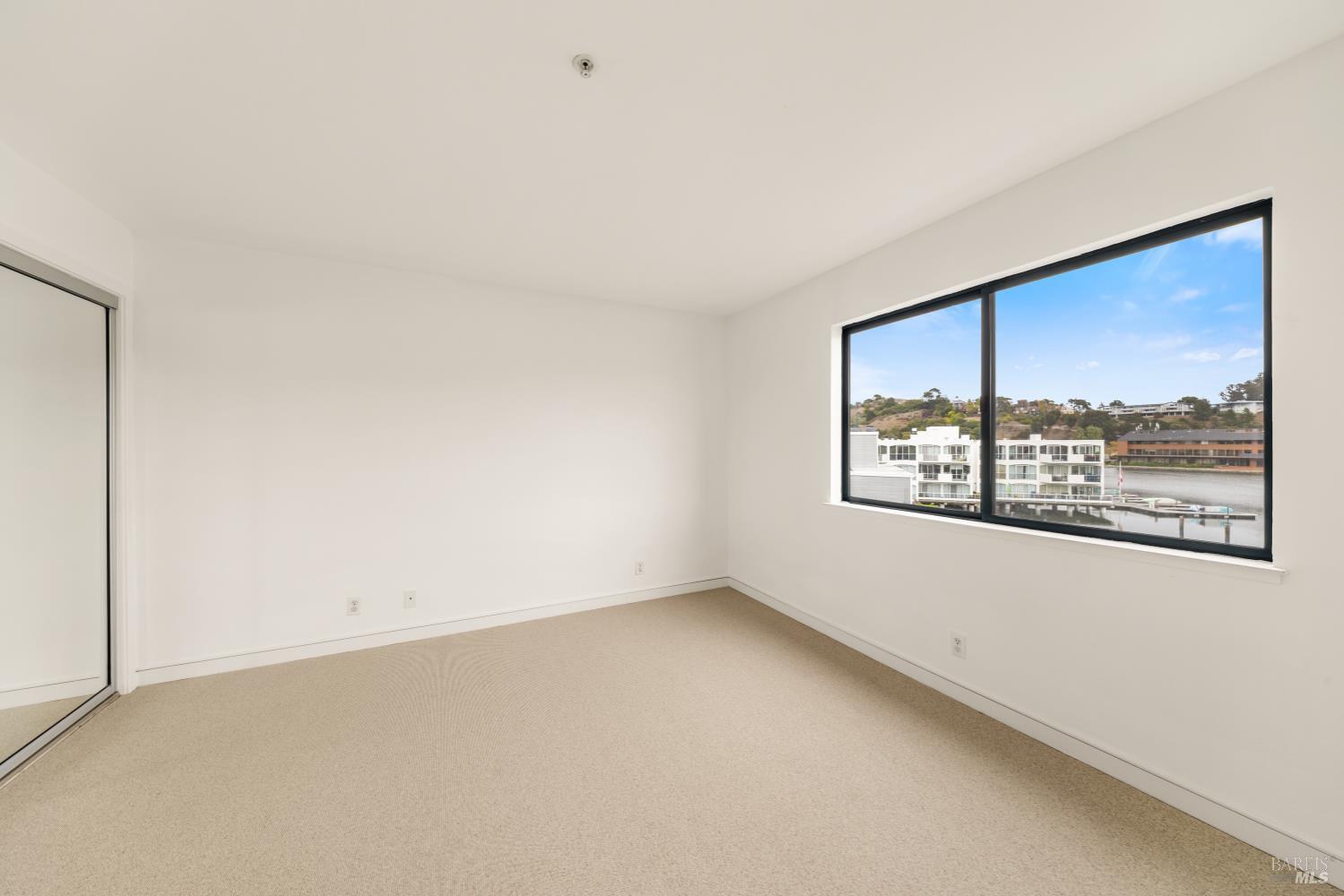 Detail Gallery Image 33 of 38 For 6033 Shelter Bay Ave, Mill Valley,  CA 94941 - 2 Beds | 2/1 Baths