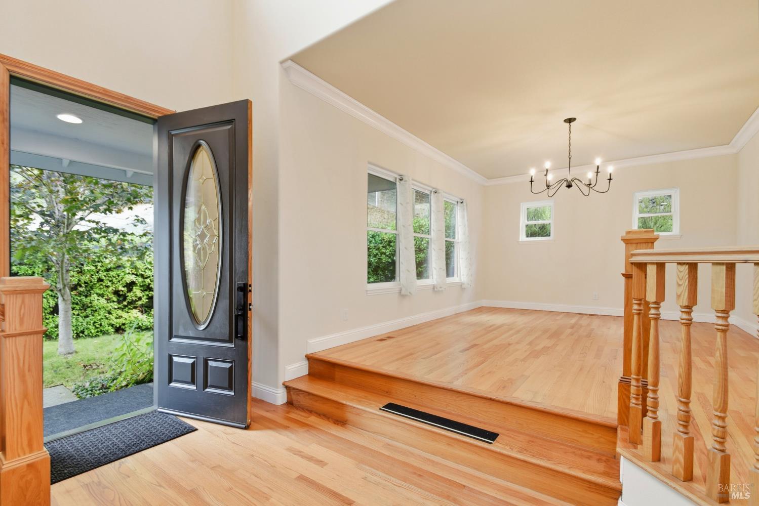 Detail Gallery Image 4 of 30 For 3136 Chanate Rd, Santa Rosa,  CA 95404 - 3 Beds | 2/1 Baths