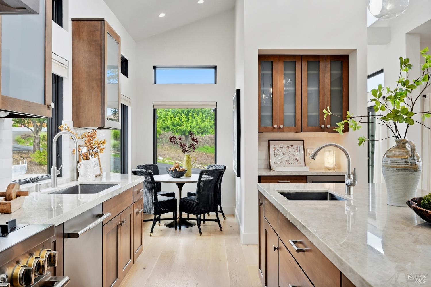 Detail Gallery Image 14 of 45 For 4108 Wallace Rd, Santa Rosa,  CA 95404 - 3 Beds | 2/1 Baths