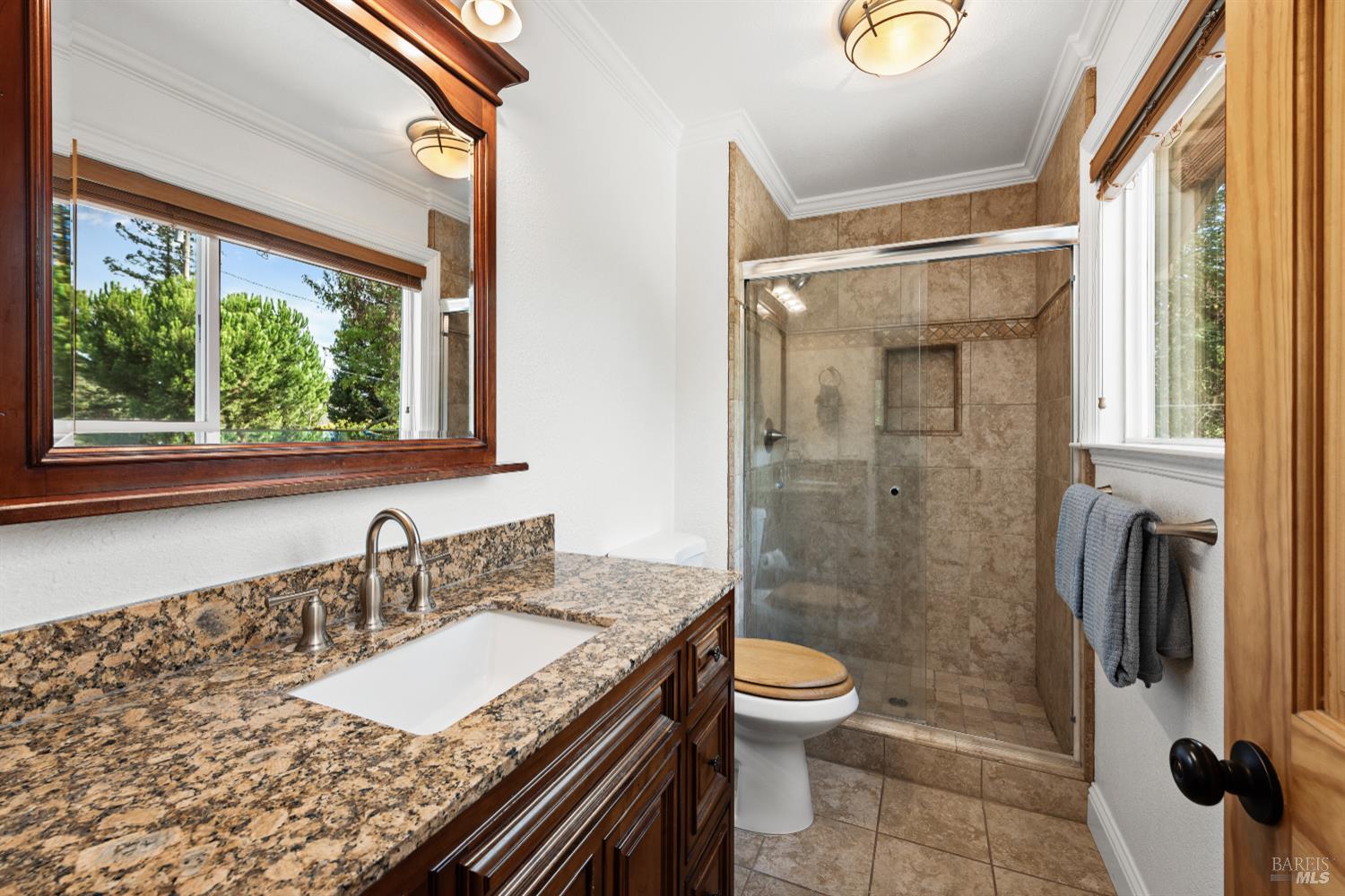 Detail Gallery Image 21 of 34 For 1888 Judson Ln, Santa Rosa,  CA 95401 - 4 Beds | 3 Baths