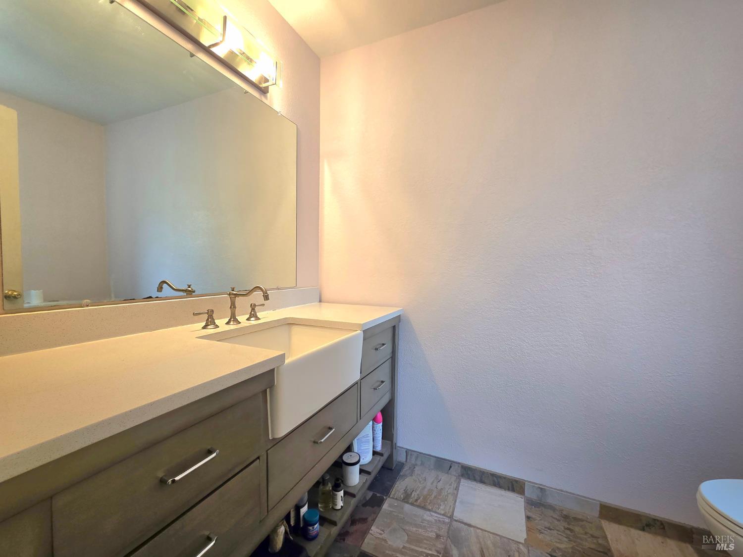 Detail Gallery Image 14 of 23 For 26761 Hawk Rd, Willits,  CA 95490 - 3 Beds | 1/1 Baths