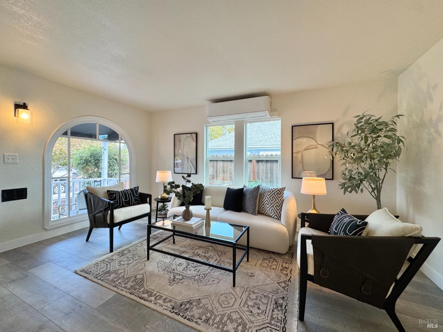 Detail Gallery Image 8 of 34 For 1759 G St, Napa,  CA 94559 - 2 Beds | 1 Baths