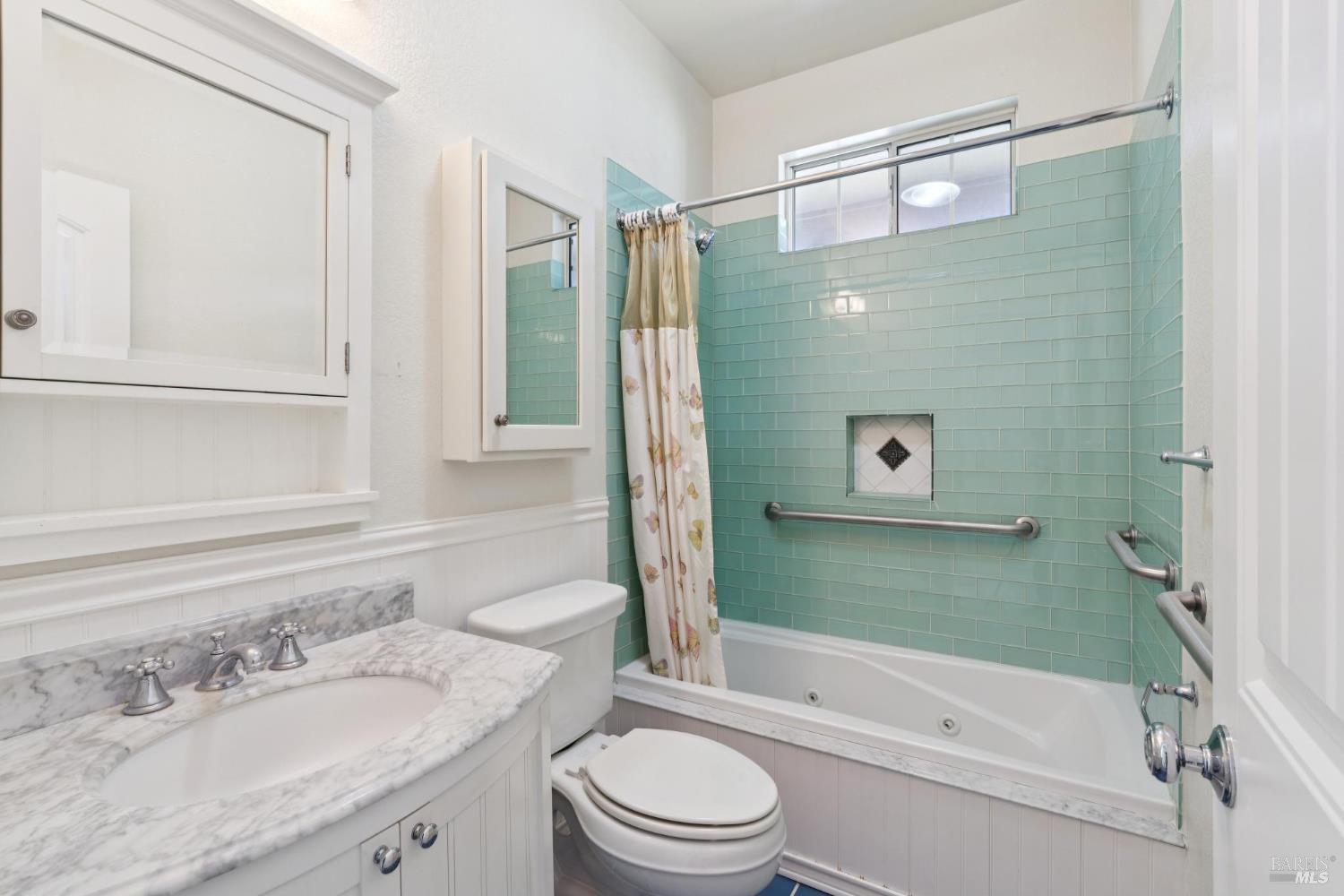 Detail Gallery Image 21 of 29 For 6 Jasmine St, Yountville,  CA 94599 - 3 Beds | 2 Baths