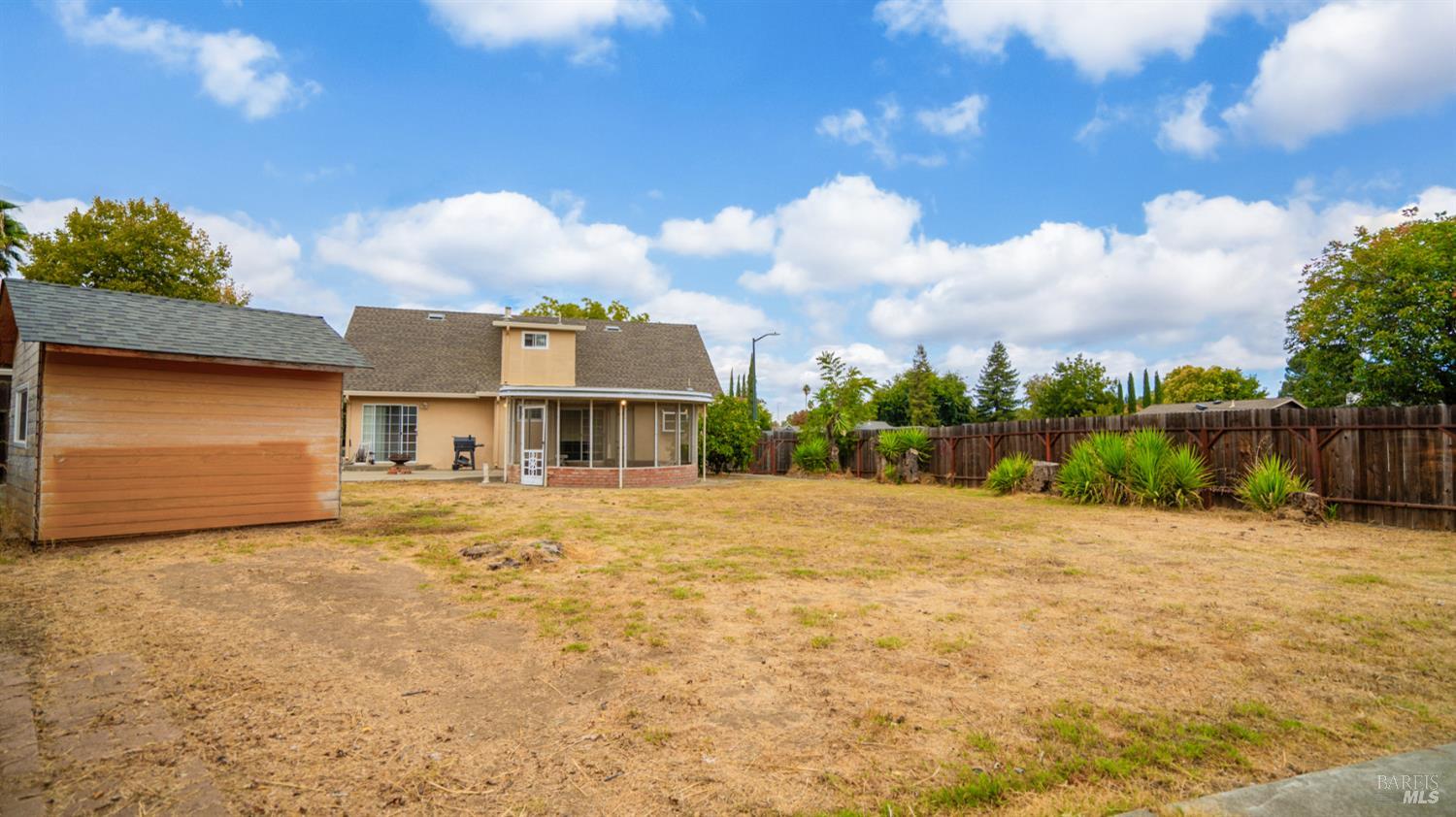 Detail Gallery Image 26 of 34 For 396 Beelard Dr, Vacaville,  CA 95687 - 3 Beds | 2 Baths