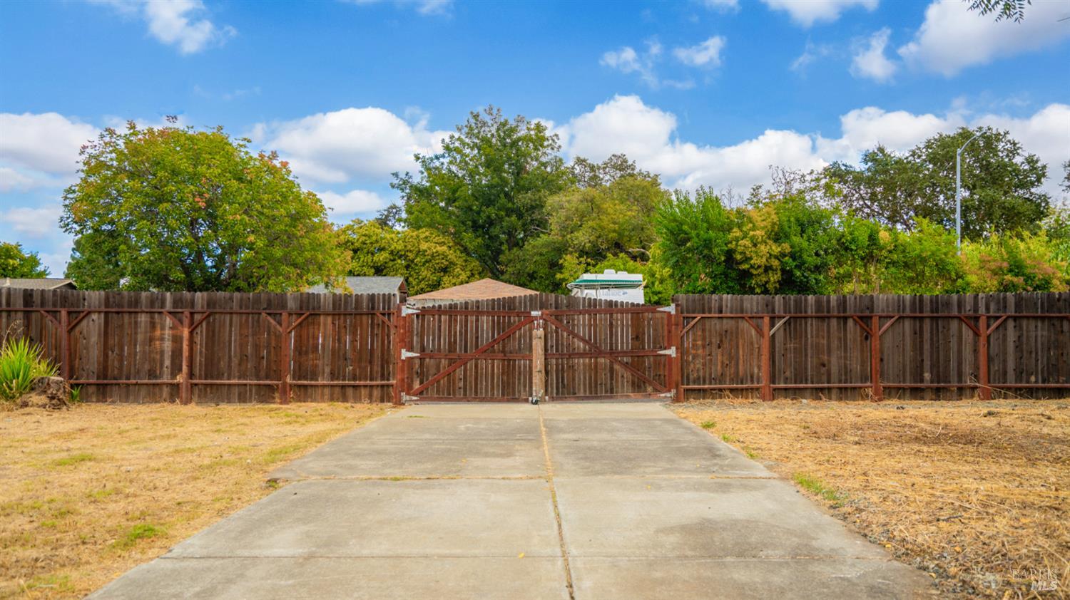 Detail Gallery Image 27 of 34 For 396 Beelard Dr, Vacaville,  CA 95687 - 3 Beds | 2 Baths