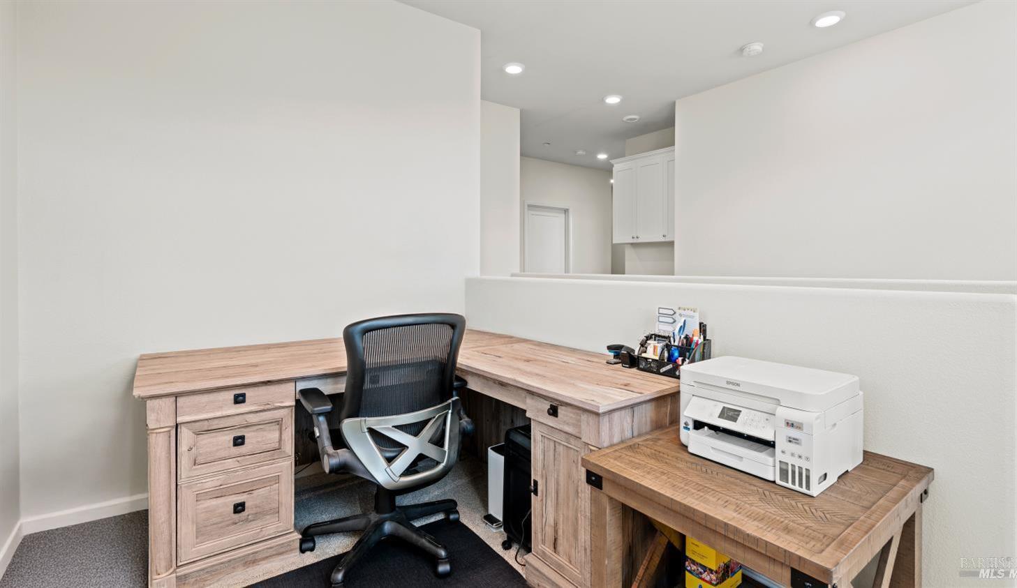 Detail Gallery Image 22 of 37 For 1623 Winterberry Ln, Rohnert Park,  CA 94928 - 4 Beds | 3 Baths