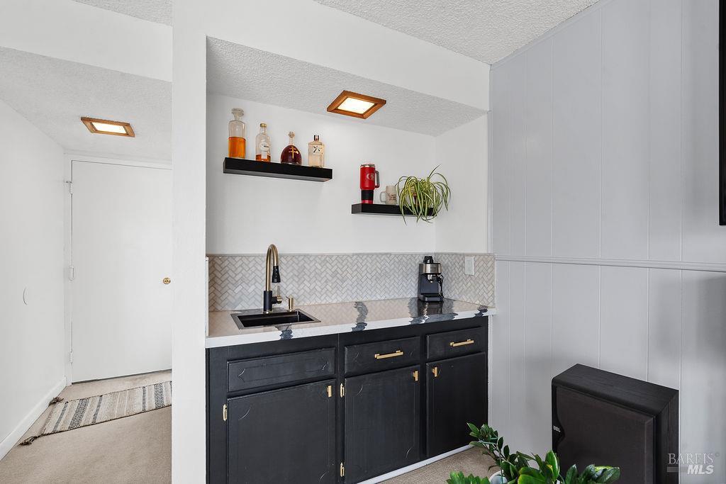 Detail Gallery Image 20 of 49 For 1305 Corcoran Ave, Vallejo,  CA 94589 - 4 Beds | 2/1 Baths