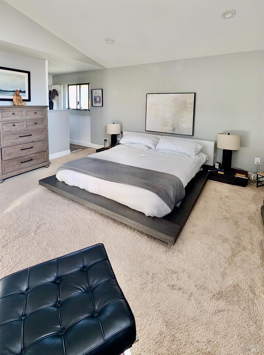 Detail Gallery Image 11 of 15 For 412 Jane Dr, Windsor,  CA 95492 - 4 Beds | 2/1 Baths