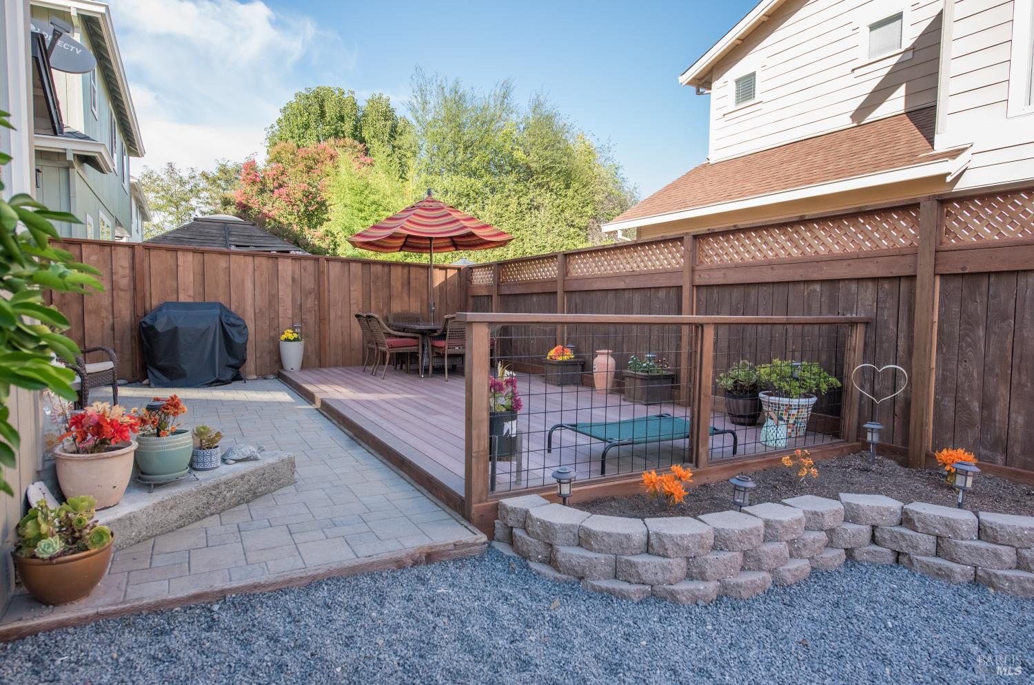 Detail Gallery Image 33 of 36 For 2234 Gold Leaf Ln, Santa Rosa,  CA 95403 - 4 Beds | 2/1 Baths