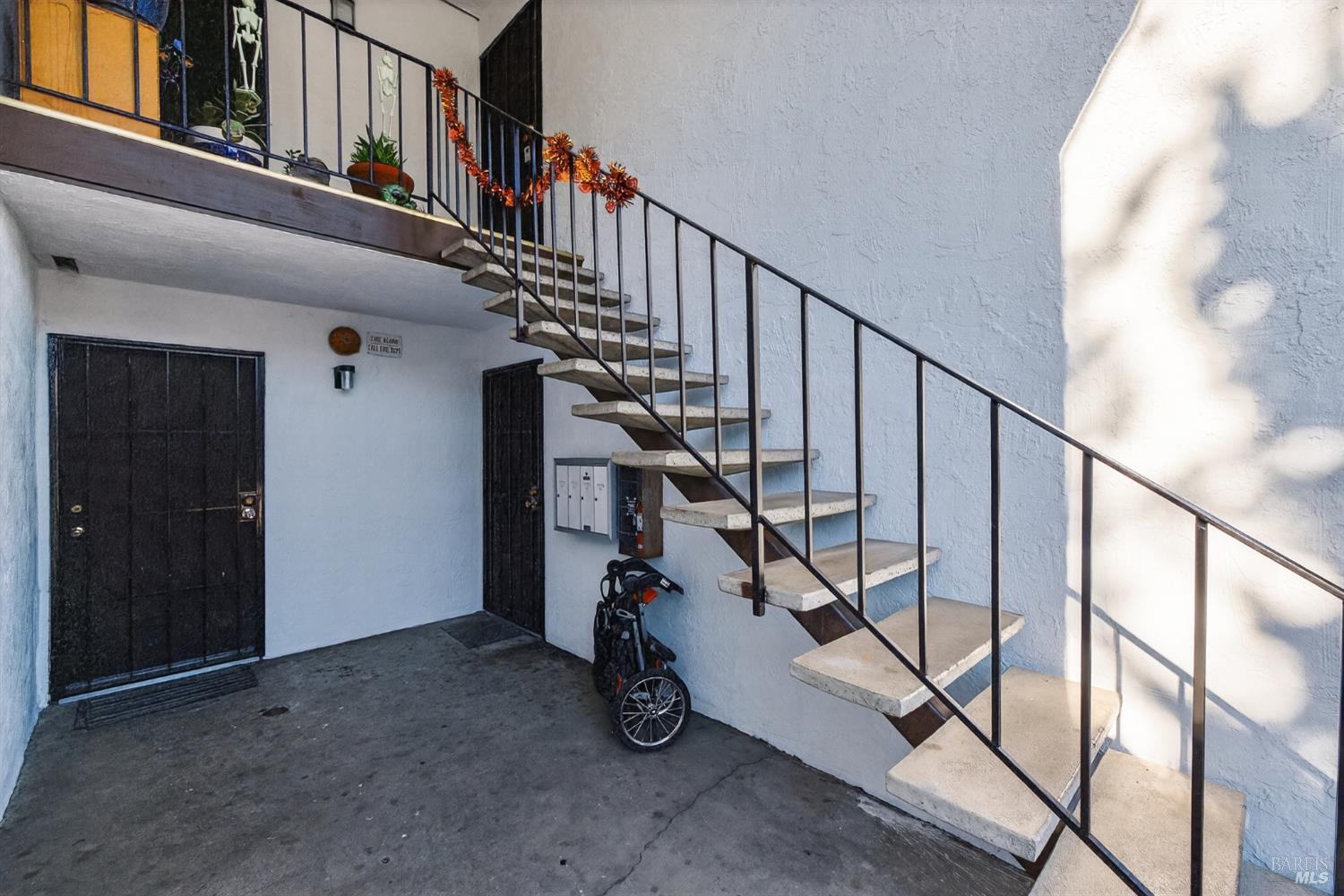 Detail Gallery Image 2 of 43 For 497 Sebastopol Ave, Santa Rosa,  CA 95401 - – Beds | – Baths