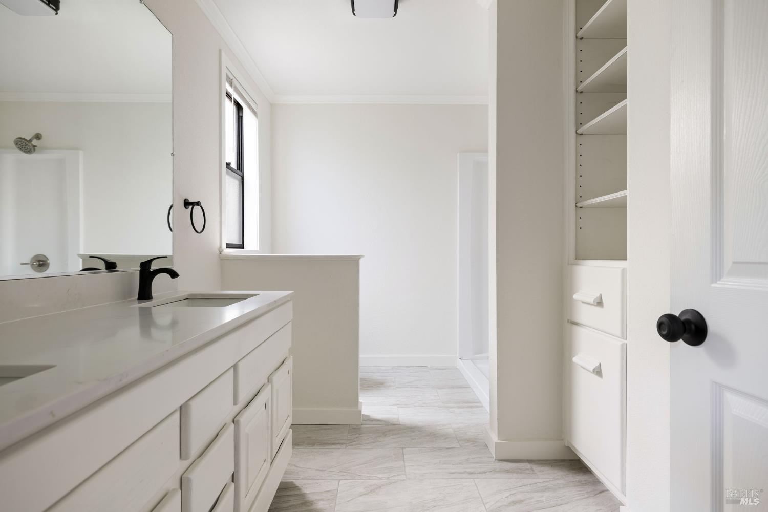 Detail Gallery Image 8 of 21 For 377 Maple Ave, Cotati,  CA 94931 - 4 Beds | 2/1 Baths