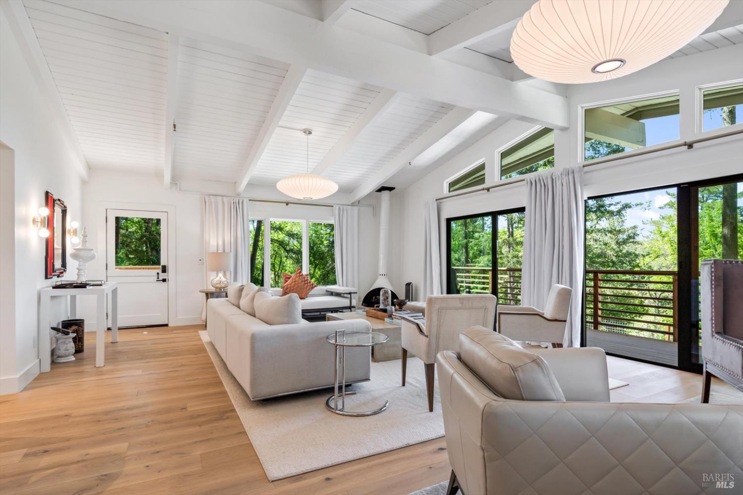 Detail Gallery Image 6 of 40 For 5144 Sharp Rd, Calistoga,  CA 94515 - 3 Beds | 4/1 Baths