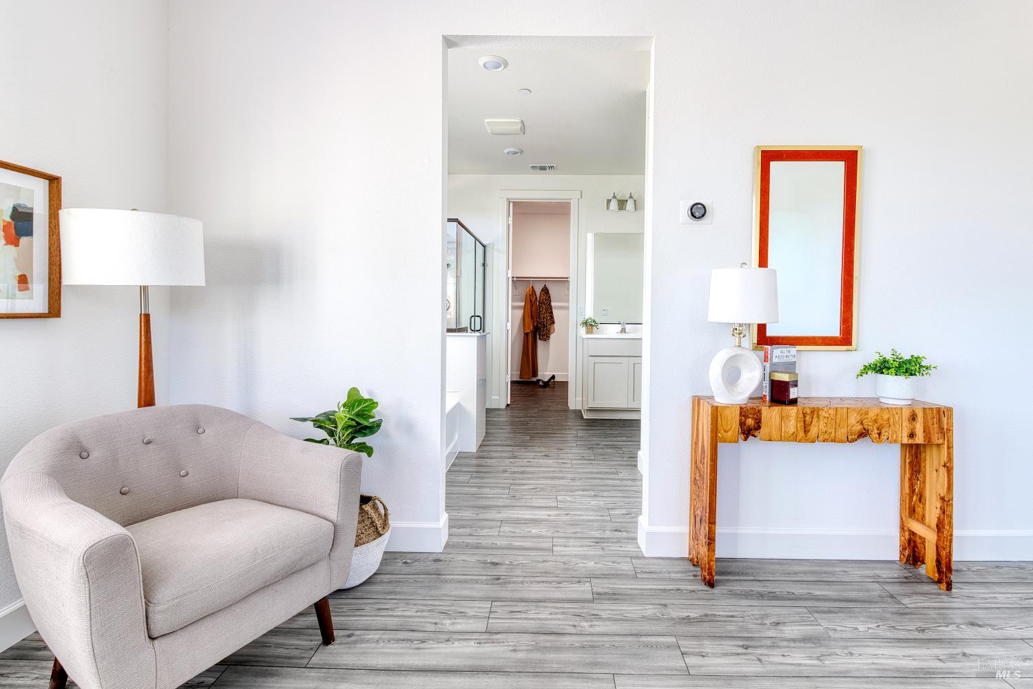 Detail Gallery Image 25 of 41 For 704 Granite Ln, Fairfield,  CA 94534 - 5 Beds | 3 Baths