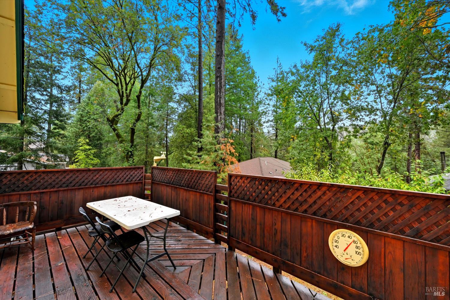 Detail Gallery Image 18 of 26 For 16610 Mountain View Dr, Cobb,  CA 95426 - 3 Beds | 2 Baths