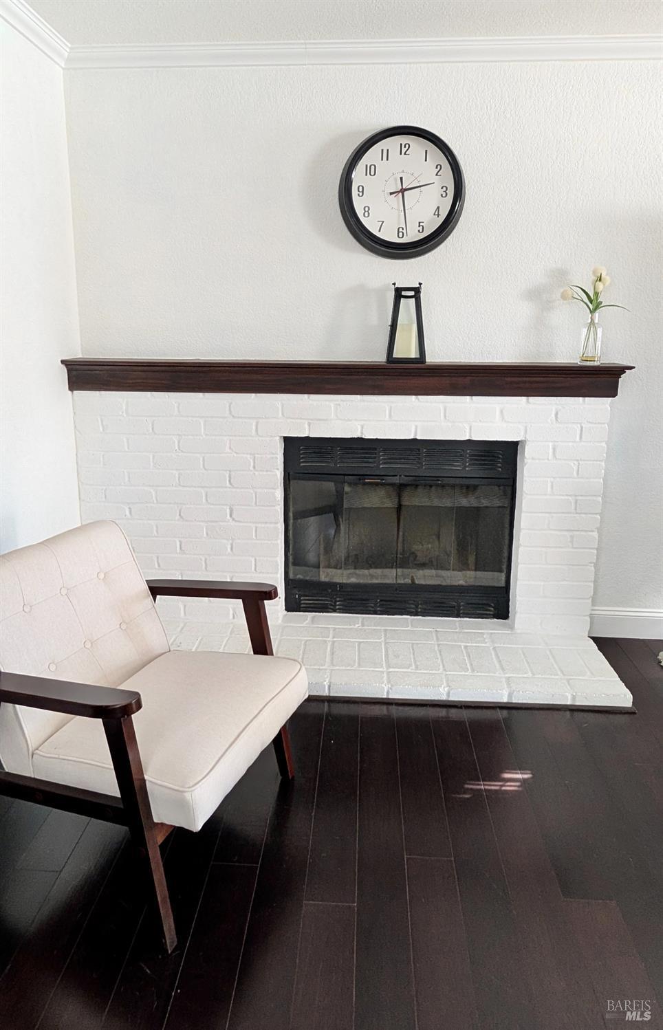 Detail Gallery Image 6 of 15 For 412 Jane Dr, Windsor,  CA 95492 - 4 Beds | 2/1 Baths