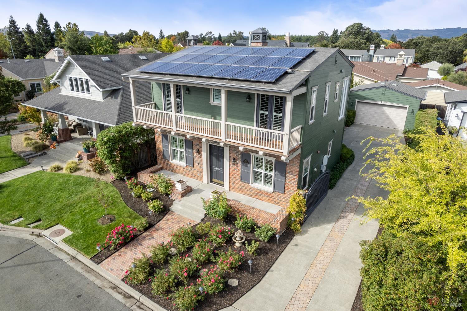 Detail Gallery Image 7 of 32 For 1187 Ingram Dr, Sonoma,  CA 95476 - 3 Beds | 3/1 Baths