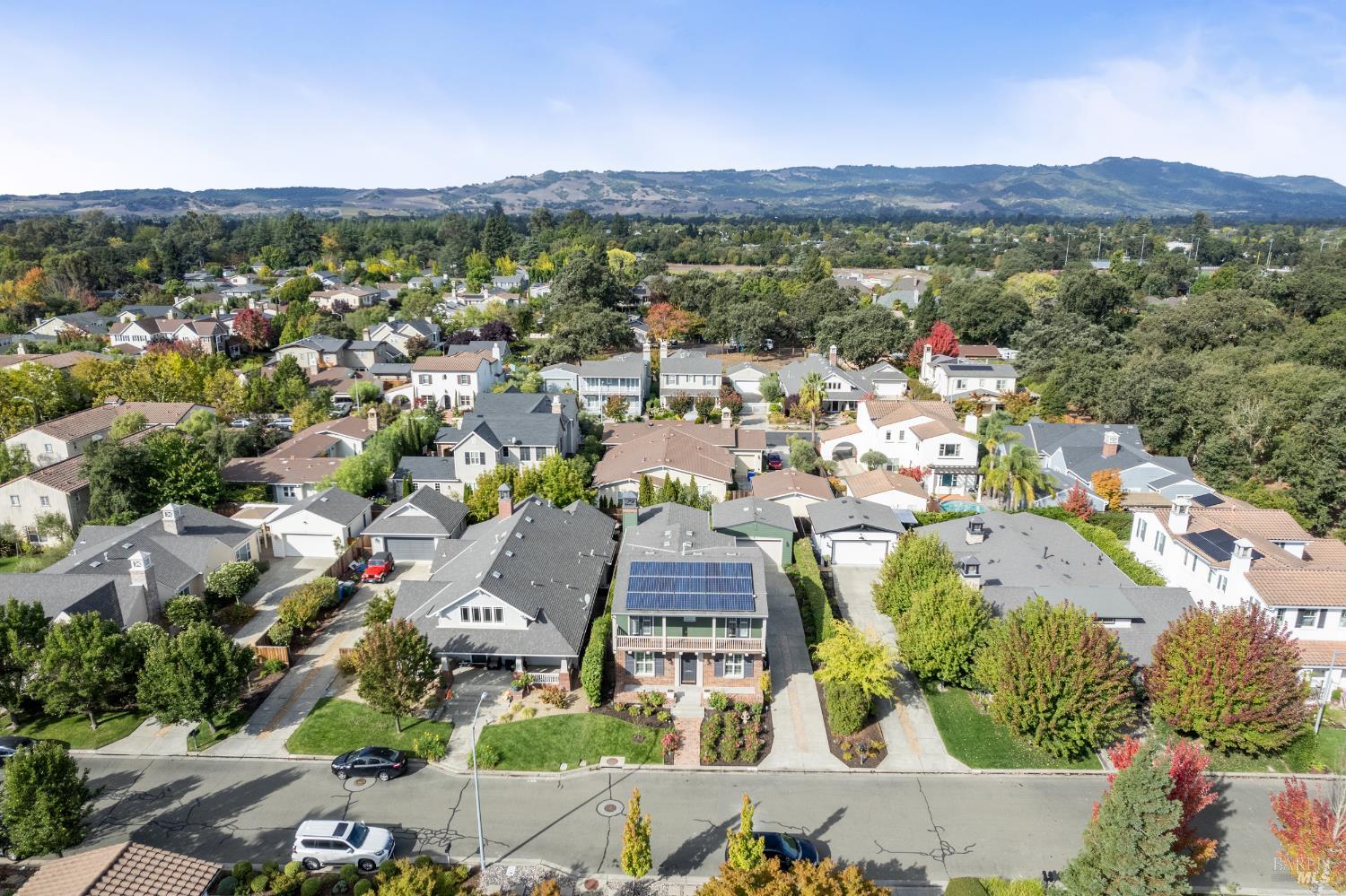 Detail Gallery Image 6 of 32 For 1187 Ingram Dr, Sonoma,  CA 95476 - 3 Beds | 3/1 Baths