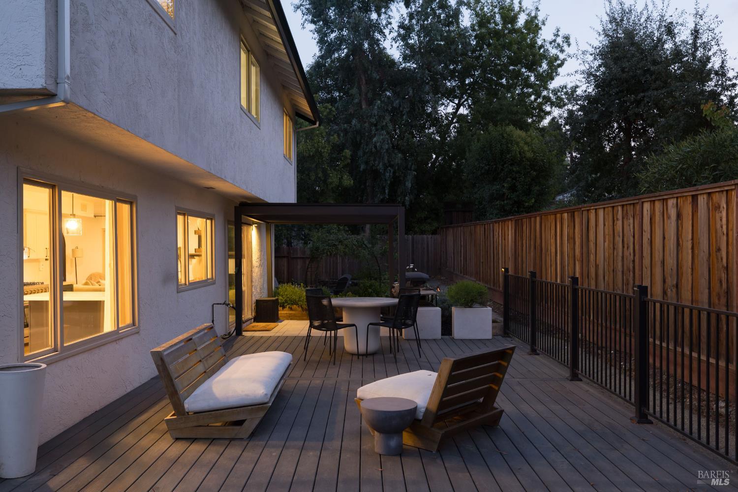 Detail Gallery Image 33 of 36 For 2527 Vintage Ct, Napa,  CA 94558 - 4 Beds | 2/1 Baths