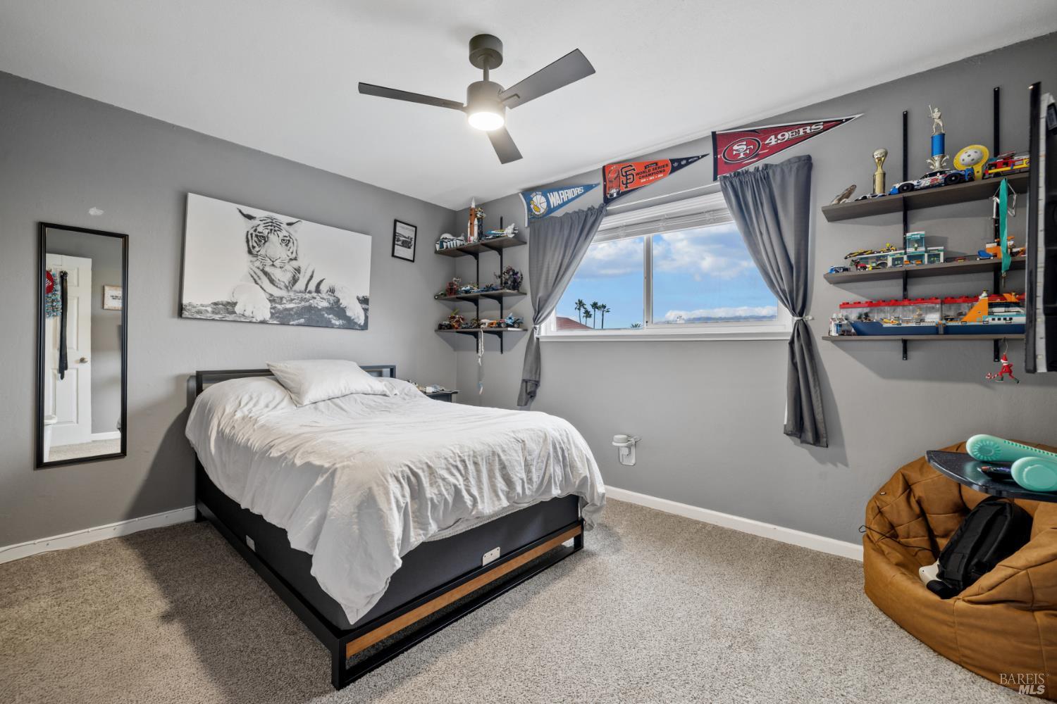 Detail Gallery Image 26 of 48 For 831 Wood Ln, Petaluma,  CA 94954 - 4 Beds | 3 Baths