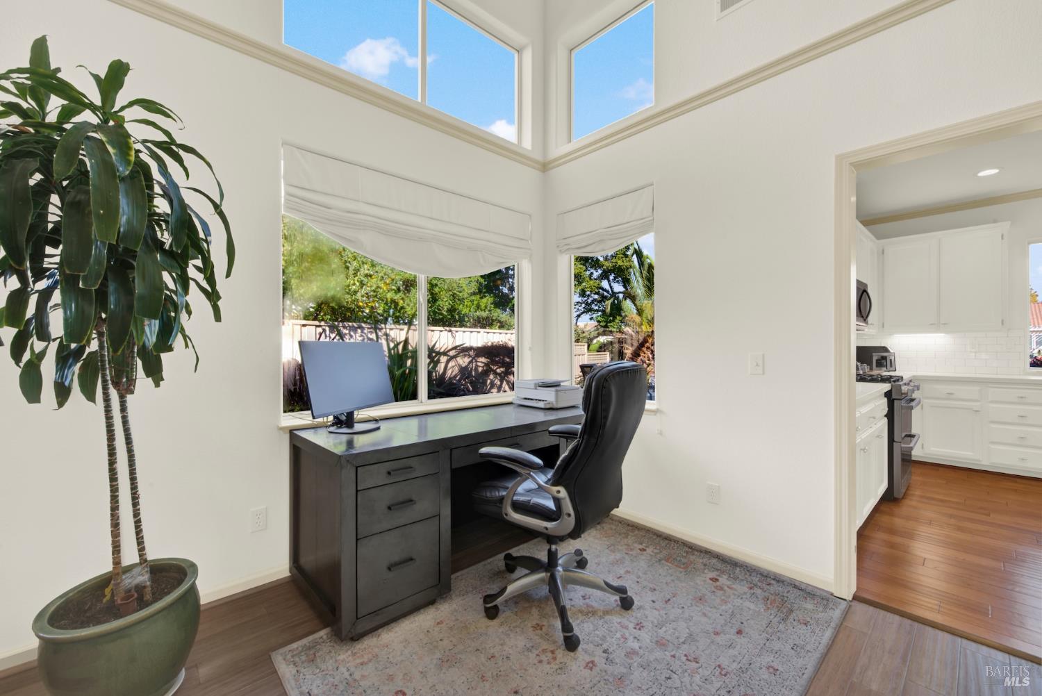 Detail Gallery Image 14 of 43 For 58 Sea Breeze Ct, Napa,  CA 94559 - 4 Beds | 2/1 Baths