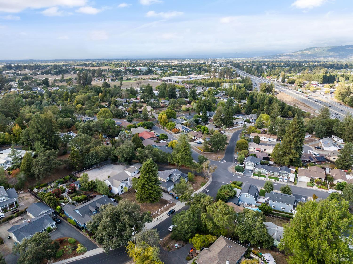 Detail Gallery Image 19 of 21 For 377 Maple Ave, Cotati,  CA 94931 - 4 Beds | 2/1 Baths