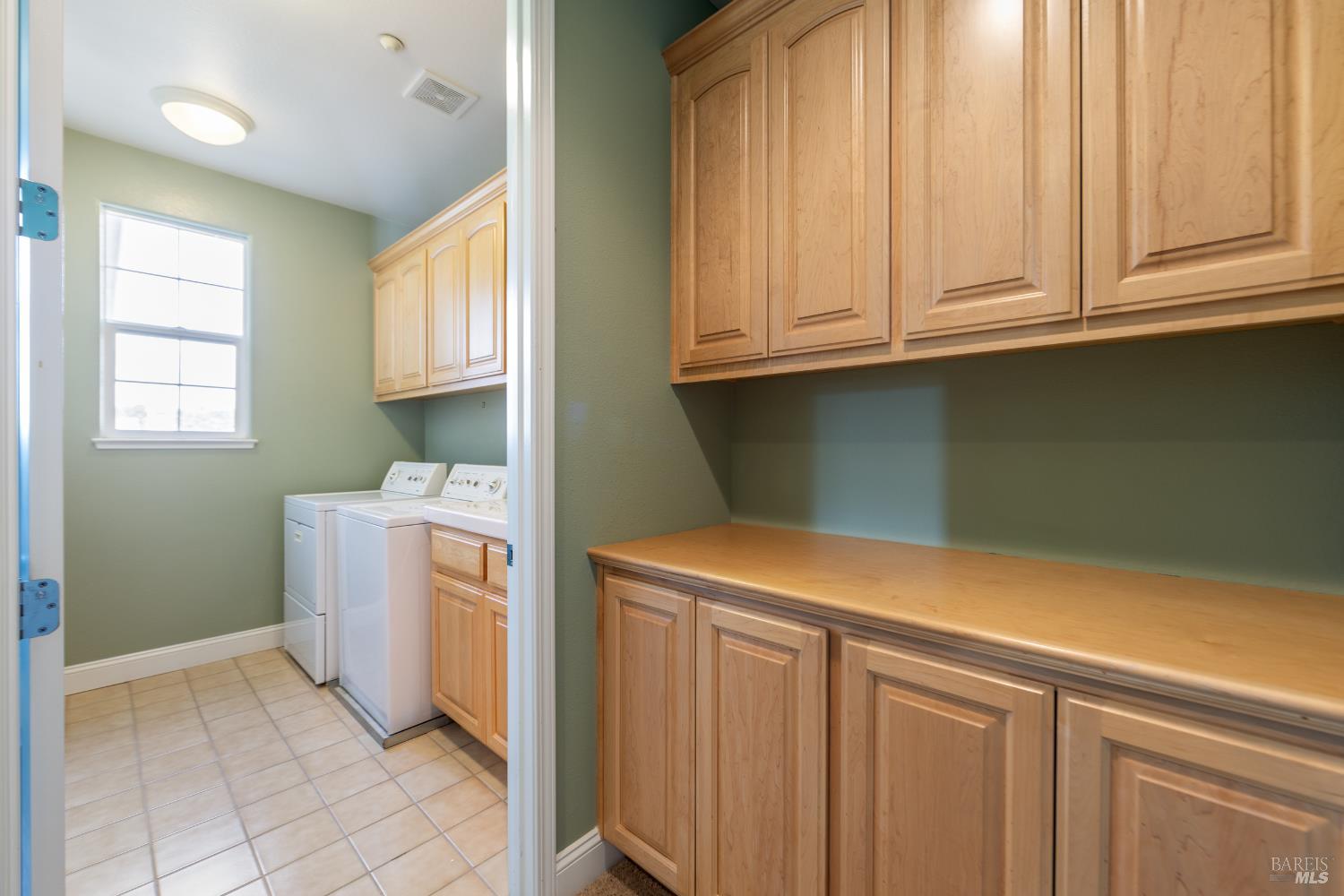 Detail Gallery Image 20 of 32 For 1187 Ingram Dr, Sonoma,  CA 95476 - 3 Beds | 3/1 Baths