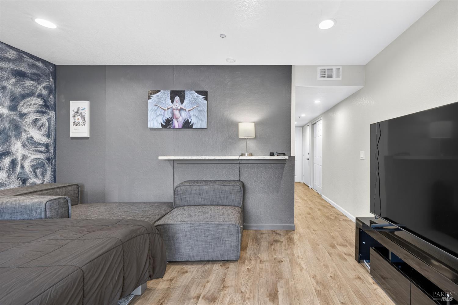 Detail Gallery Image 27 of 43 For 497 Sebastopol Ave, Santa Rosa,  CA 95401 - – Beds | – Baths