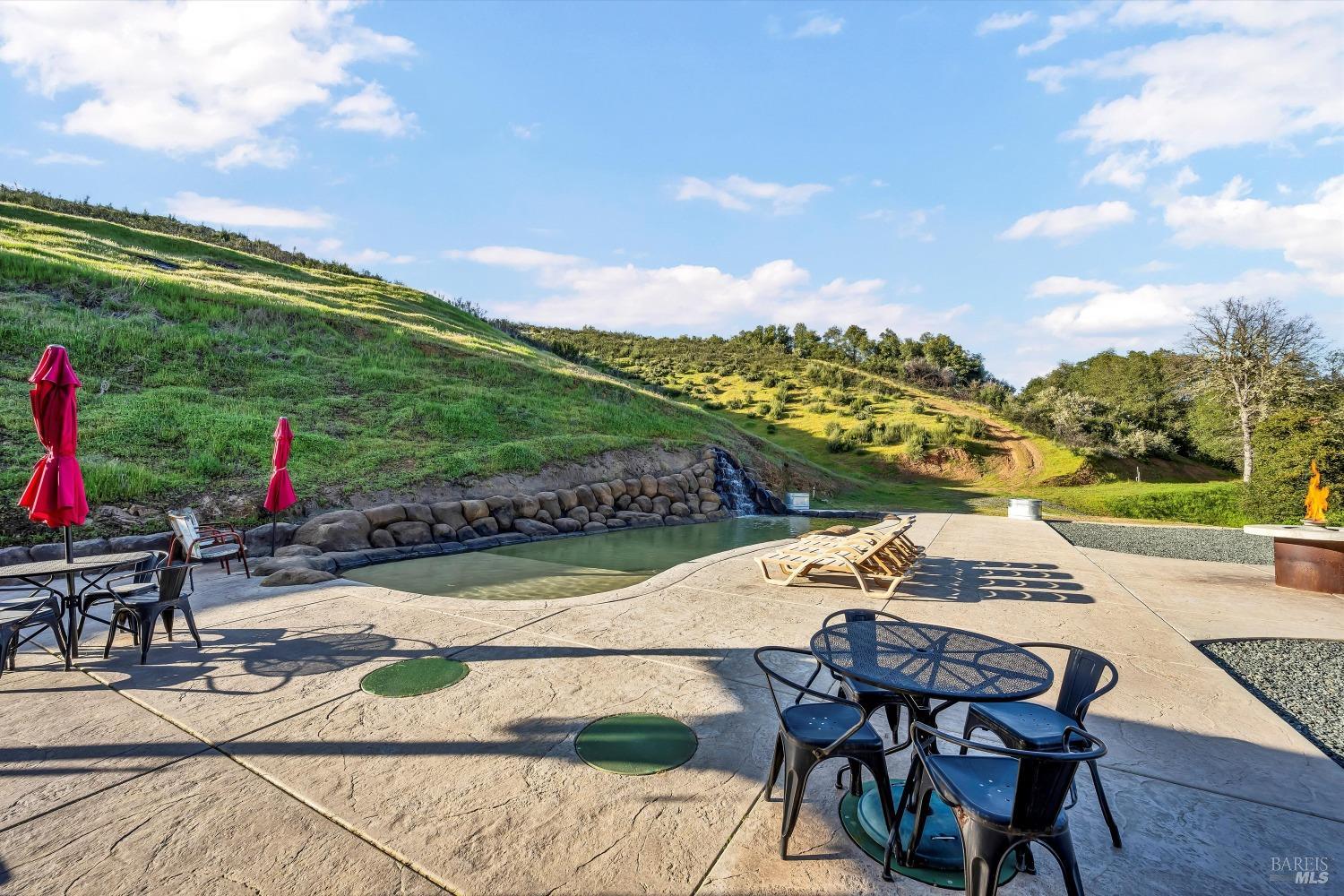 Detail Gallery Image 40 of 51 For 5963 Eickhoff Rd, Lakeport,  CA 95453 - 4 Beds | 2 Baths