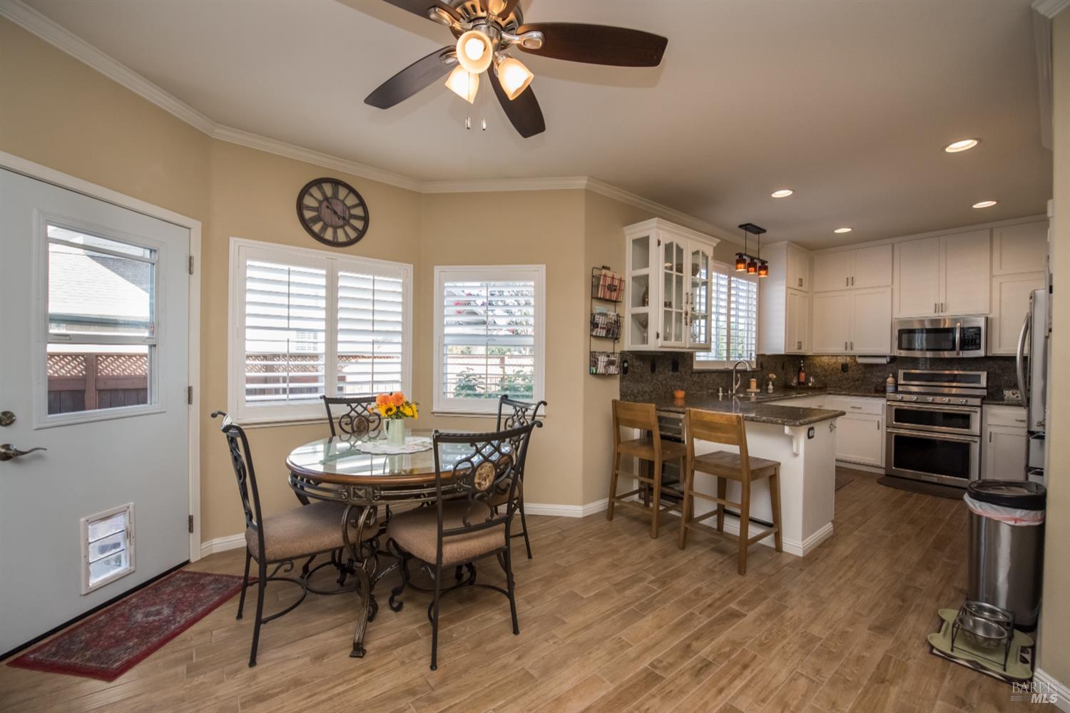 Detail Gallery Image 13 of 36 For 2234 Gold Leaf Ln, Santa Rosa,  CA 95403 - 4 Beds | 2/1 Baths