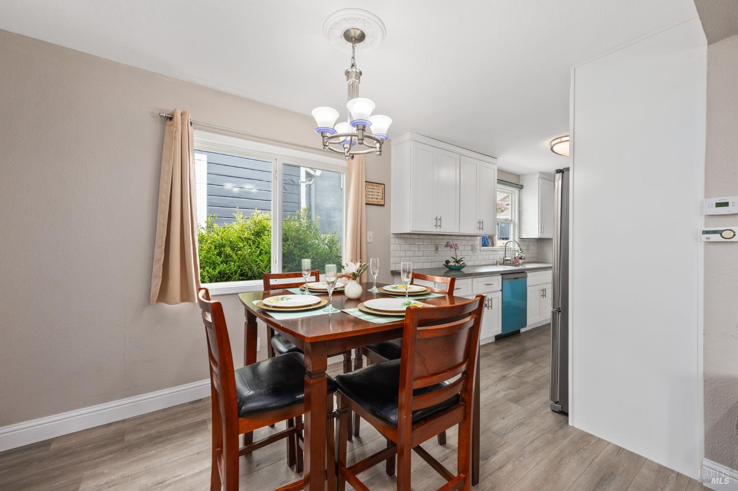 Detail Gallery Image 4 of 39 For 1438 Merced St, Richmond,  CA 94804 - 3 Beds | 2 Baths