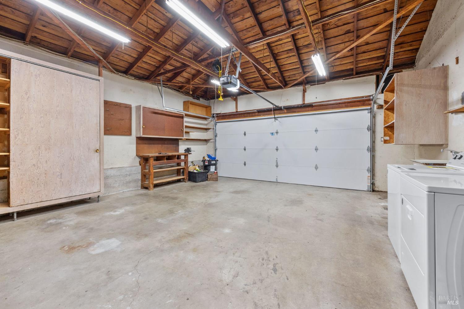 Detail Gallery Image 35 of 47 For 129 Piedmont Ct, Larkspur,  CA 94939 - 3 Beds | 2 Baths