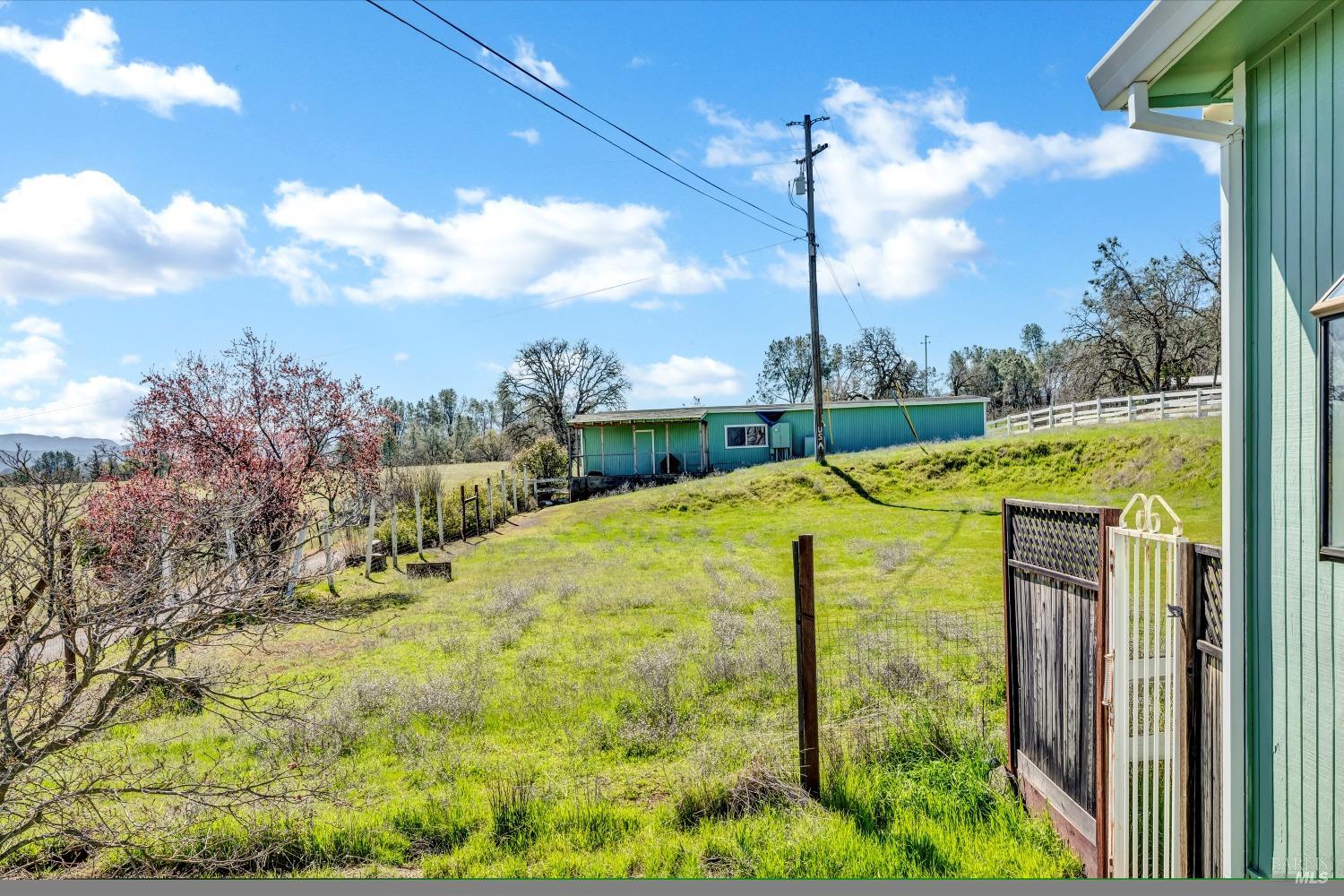 Detail Gallery Image 12 of 43 For 150 Rodello Rd, Lakeport,  CA 95453 - 2 Beds | 2 Baths