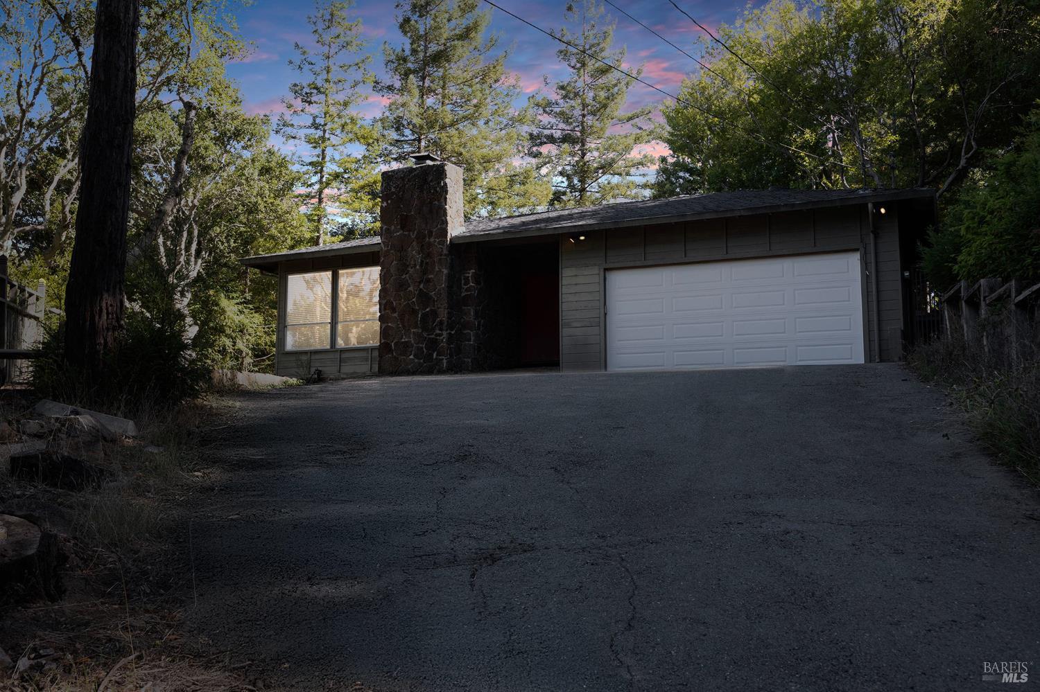 Detail Gallery Image 44 of 47 For 129 Piedmont Ct, Larkspur,  CA 94939 - 3 Beds | 2 Baths