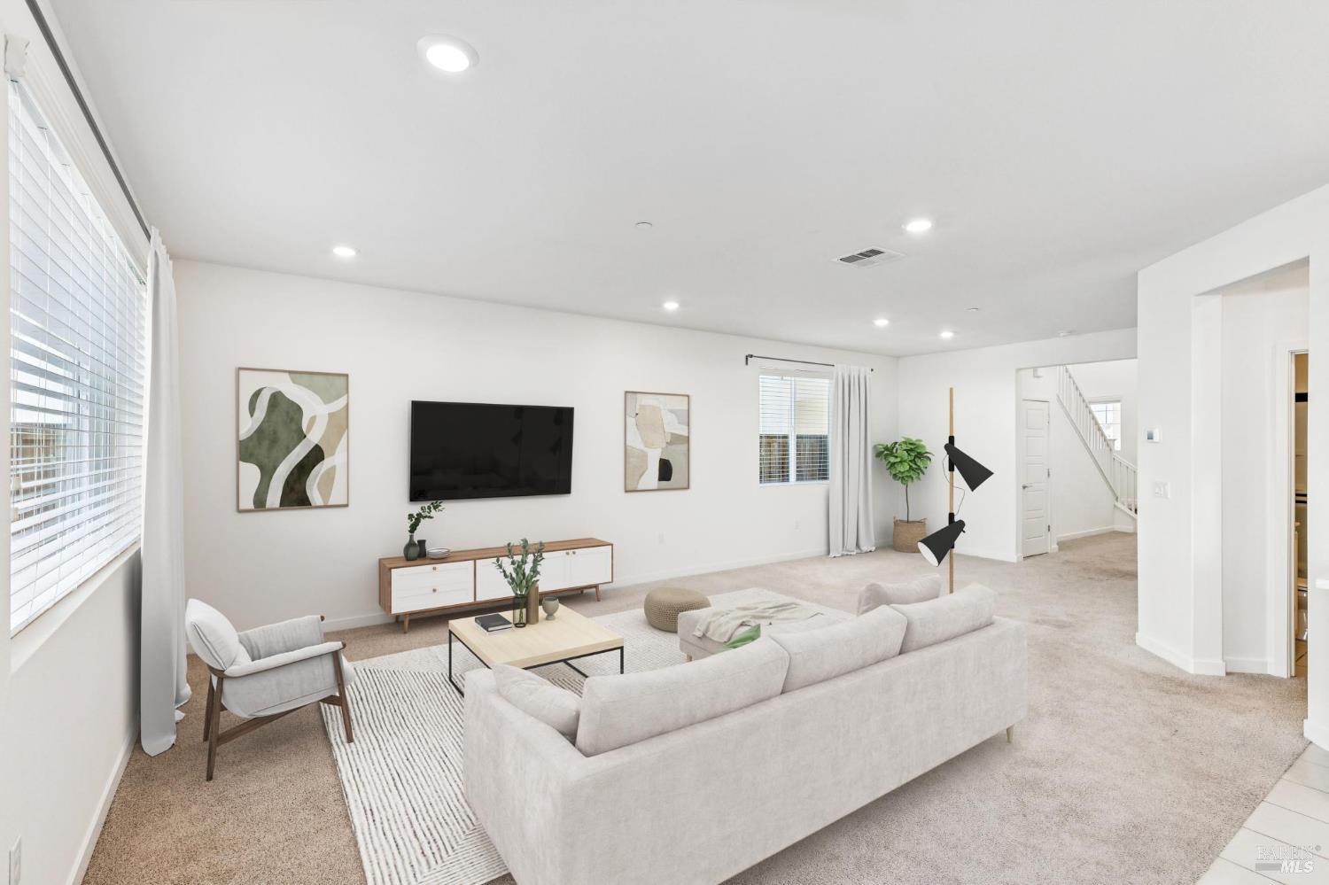 Detail Gallery Image 4 of 41 For 1336 Renewal Ln, Fairfield,  CA 94533 - 4 Beds | 3 Baths