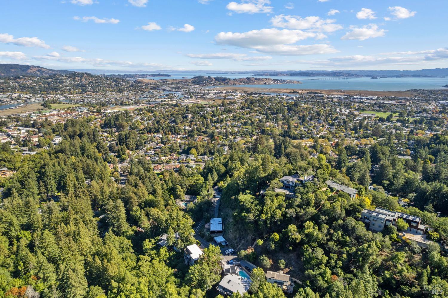 Detail Gallery Image 46 of 47 For 129 Piedmont Ct, Larkspur,  CA 94939 - 3 Beds | 2 Baths