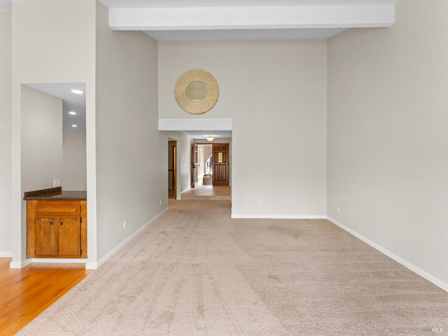 Detail Gallery Image 11 of 43 For 2913 Carissa Ct, Santa Rosa,  CA 95405 - 3 Beds | 2/1 Baths