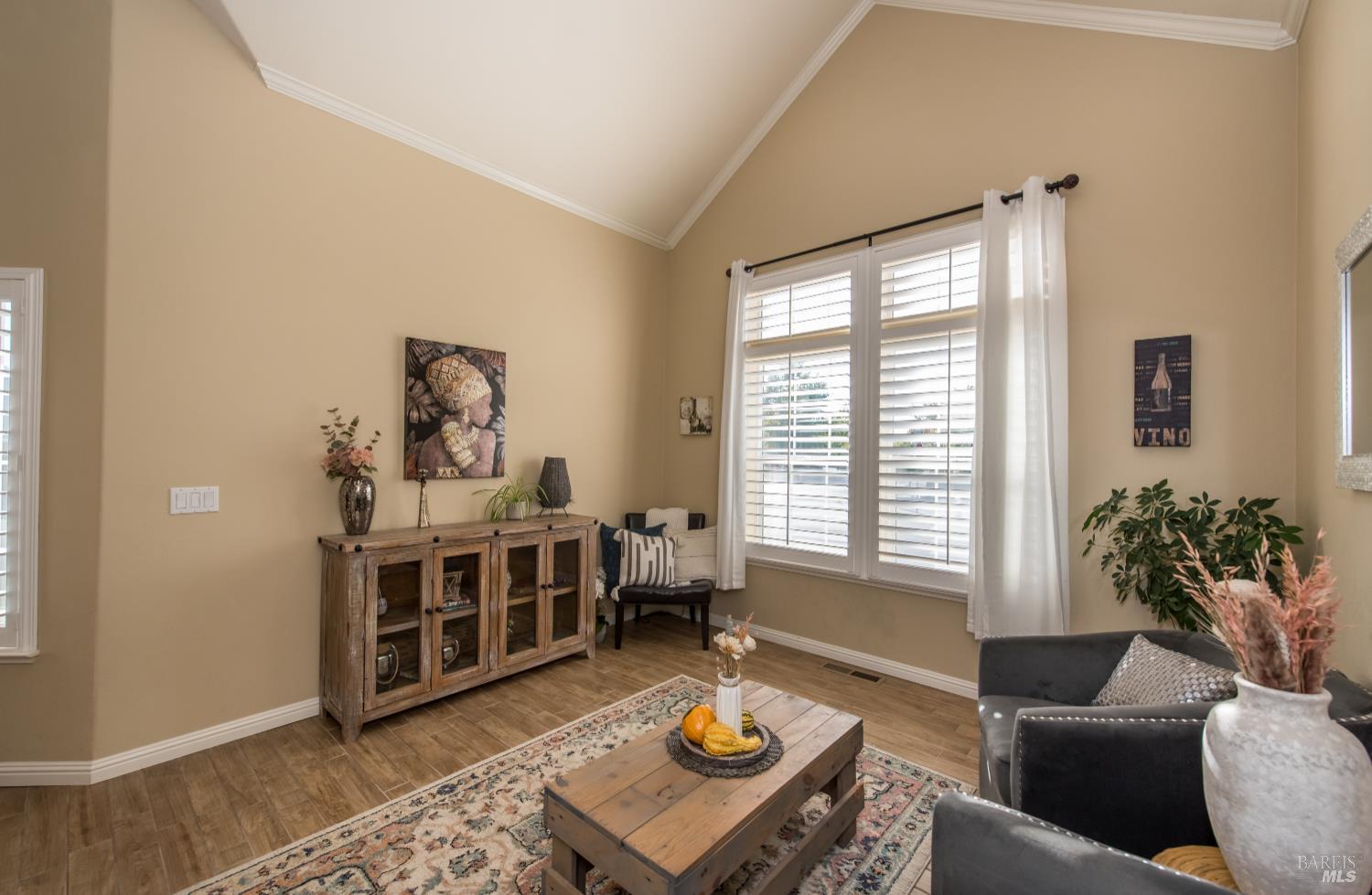 Detail Gallery Image 4 of 36 For 2234 Gold Leaf Ln, Santa Rosa,  CA 95403 - 4 Beds | 2/1 Baths