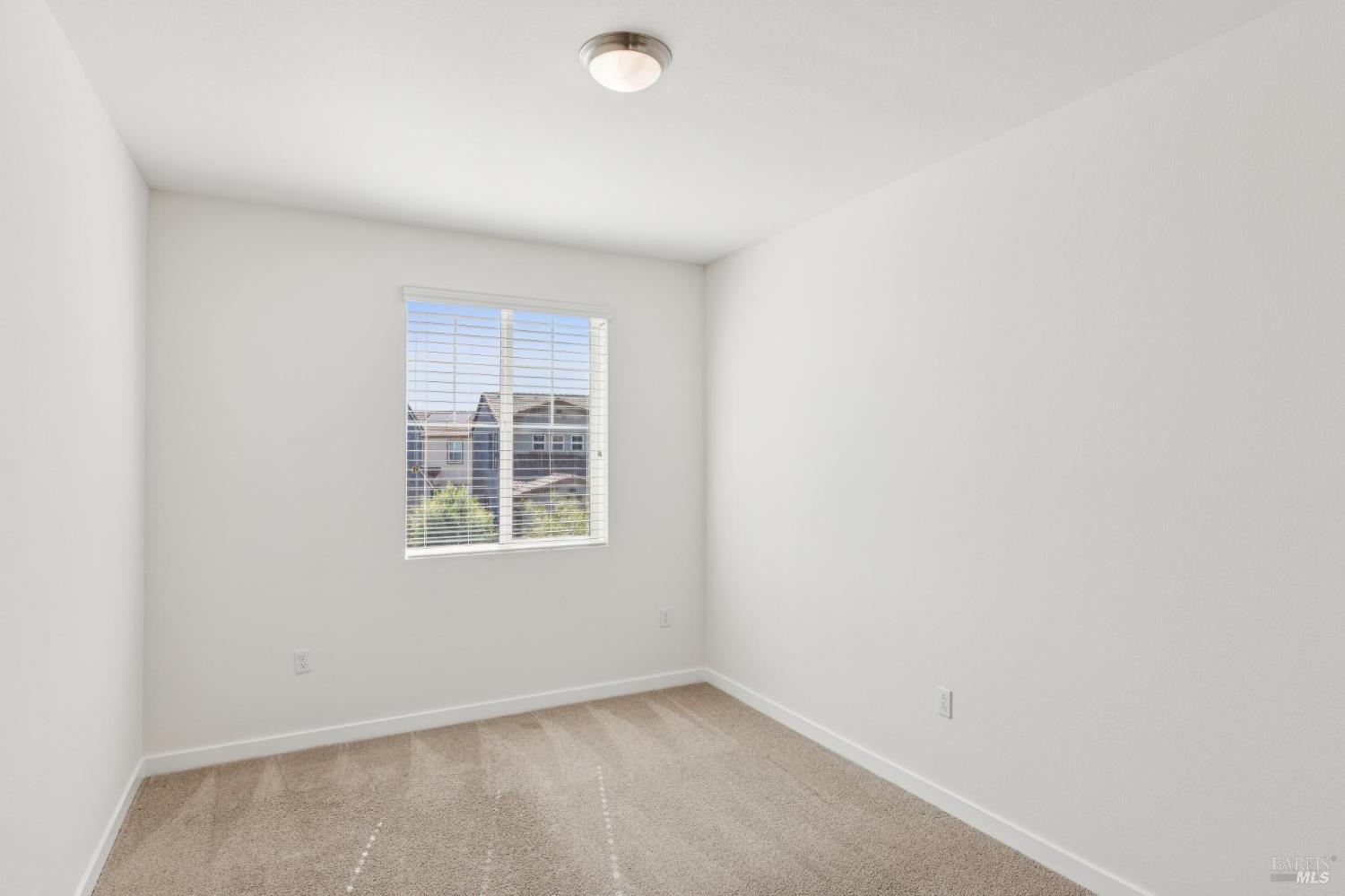 Detail Gallery Image 21 of 41 For 1336 Renewal Ln, Fairfield,  CA 94533 - 4 Beds | 3 Baths