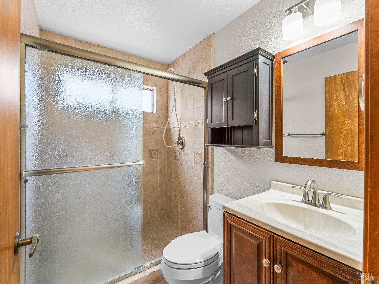 Detail Gallery Image 29 of 43 For 2913 Carissa Ct, Santa Rosa,  CA 95405 - 3 Beds | 2/1 Baths
