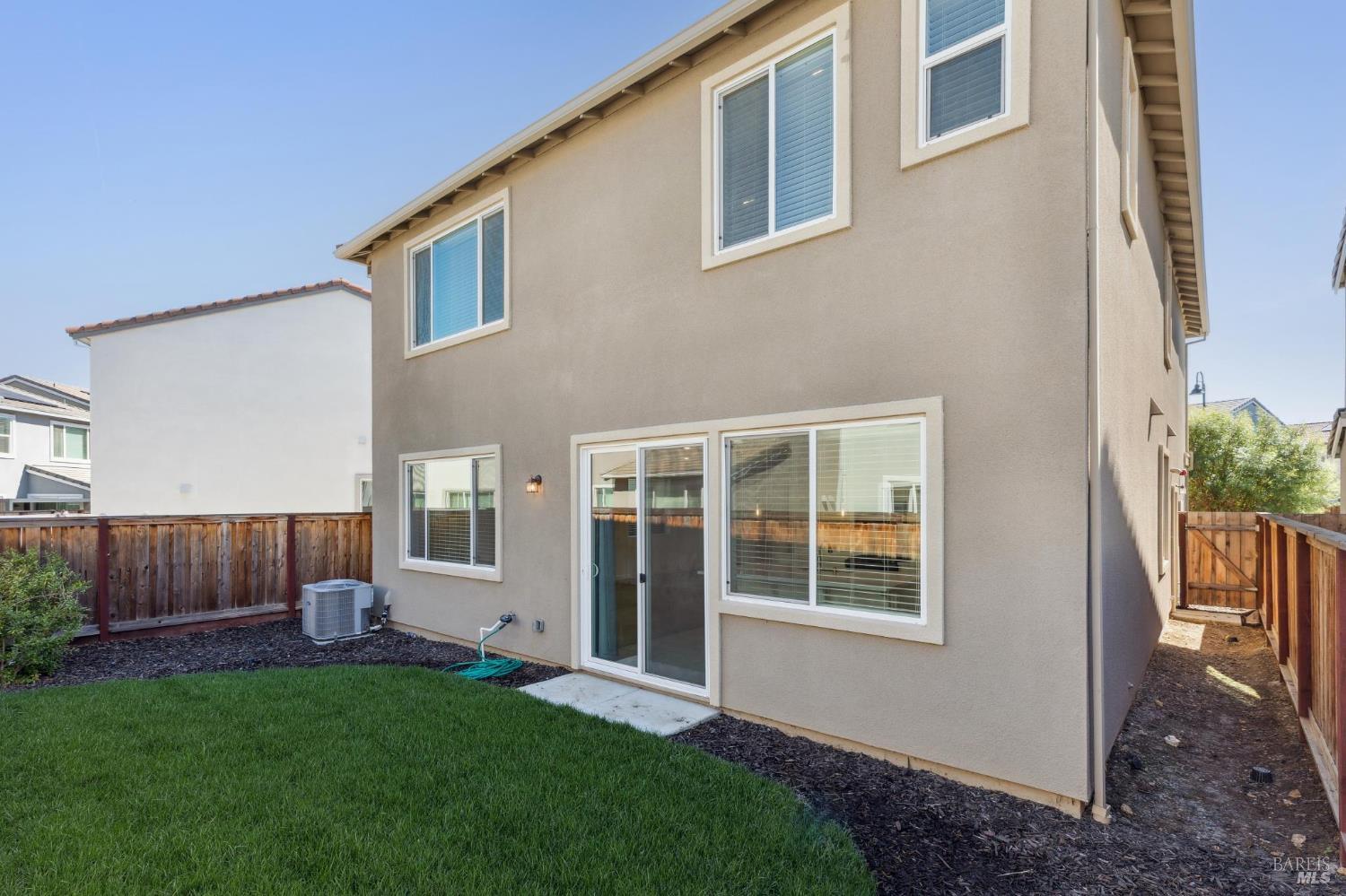 Detail Gallery Image 37 of 41 For 1336 Renewal Ln, Fairfield,  CA 94533 - 4 Beds | 3 Baths