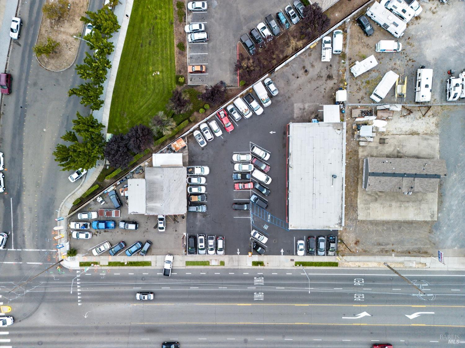 Detail Gallery Image 2 of 40 For 3110 Santa Rosa Ave, Santa Rosa,  CA 95407 - – Beds | – Baths