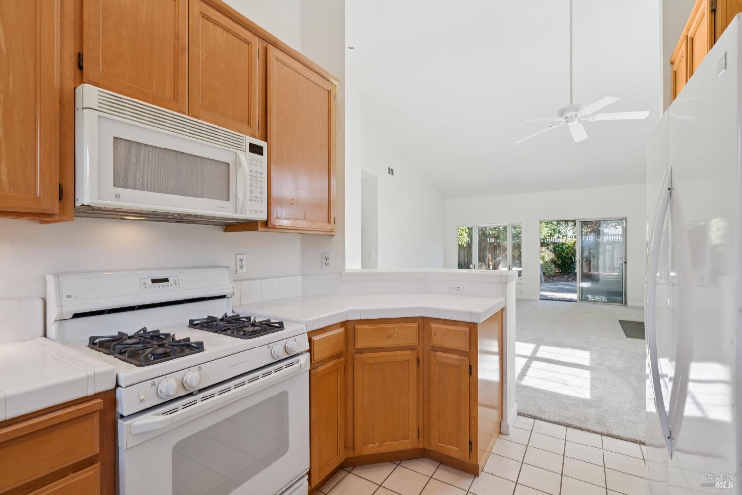 Detail Gallery Image 11 of 29 For 6 Jasmine St, Yountville,  CA 94599 - 3 Beds | 2 Baths