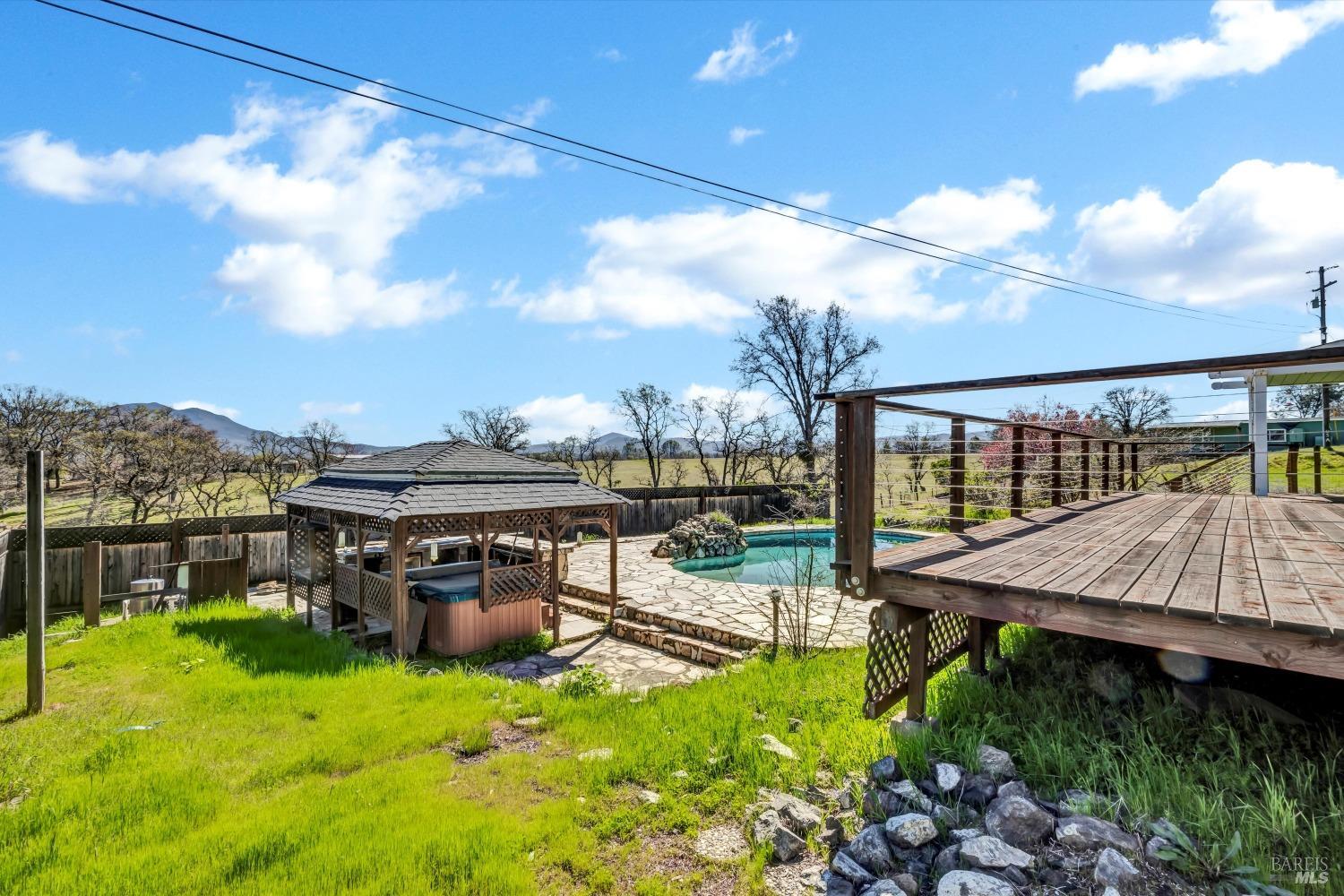 Detail Gallery Image 7 of 43 For 150 Rodello Rd, Lakeport,  CA 95453 - 2 Beds | 2 Baths