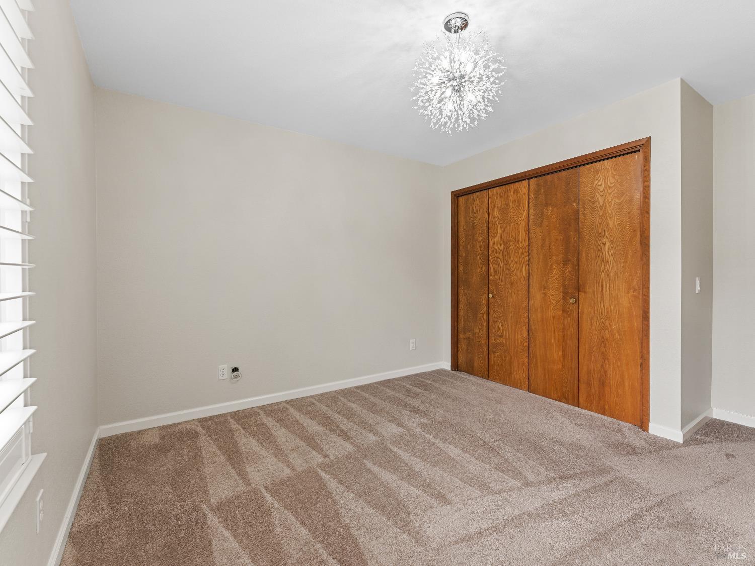 Detail Gallery Image 31 of 43 For 2913 Carissa Ct, Santa Rosa,  CA 95405 - 3 Beds | 2/1 Baths