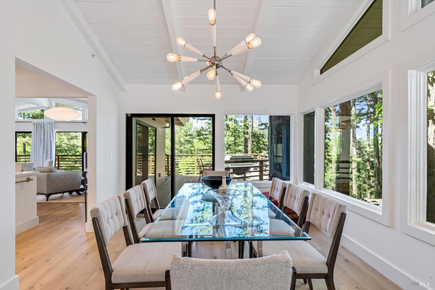 Detail Gallery Image 7 of 40 For 5144 Sharp Rd, Calistoga,  CA 94515 - 3 Beds | 4/1 Baths